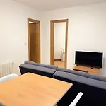 Rua Chile 1a ツ Rias Baixas * 비고